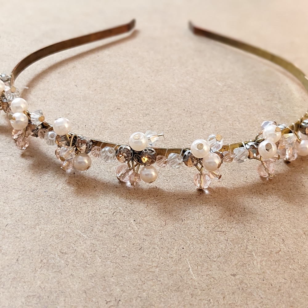 Elegant Pearl and Crystal Headband
